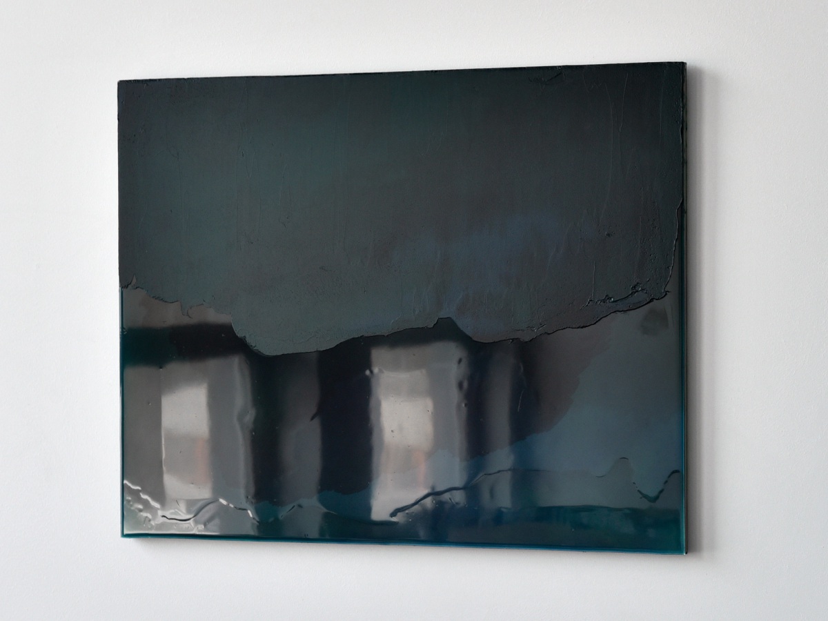 Raymund Kaiser, GRÜBLD-H4 (071223), 2023; Ölfarbe, Lack, Lackmarker, Spiegelfolie, Kapaline, Aluminium, 44,6 x 56,2 cm